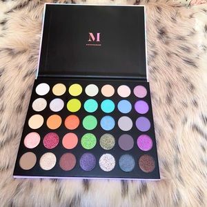 New Morphe Icy Fantasy Makeup Palette